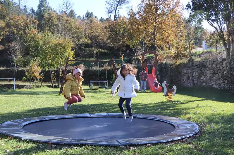 ペンション Encosta Do Sobreiro  Serra Da Estrela
