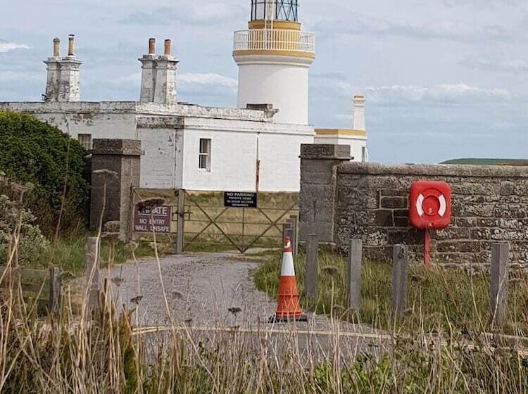 Pleasant Point Holiday Cottages