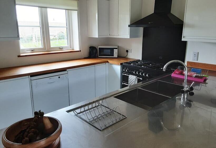 Pleasant Point Holiday Cottages