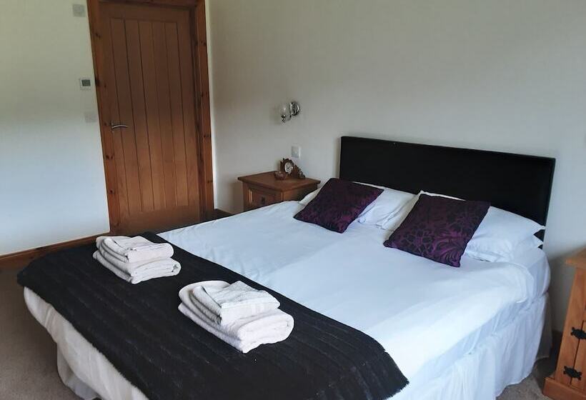 Pleasant Point Holiday Cottages