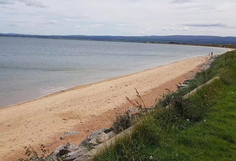 Pleasant Point Holiday Cottages