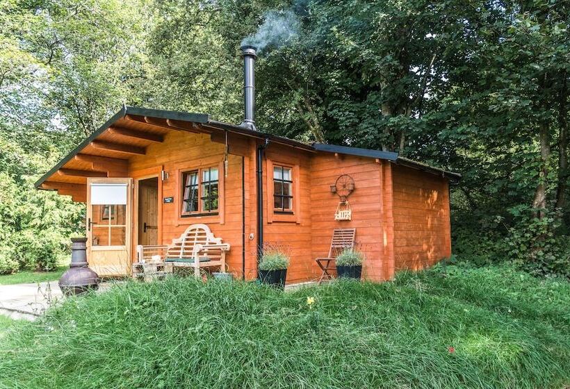 Punch Tree Lodge For Couples, Wood Burning Hot Tub