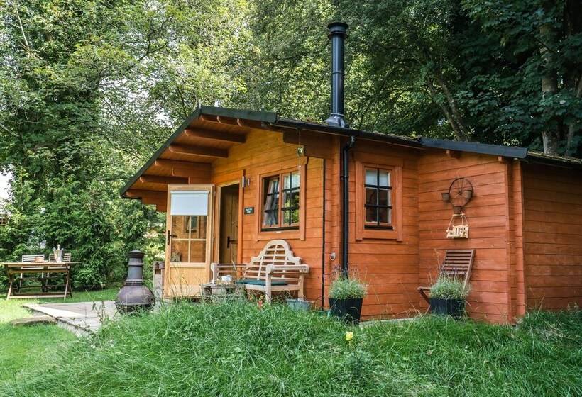 Punch Tree Lodge For Couples, Wood Burning Hot Tub