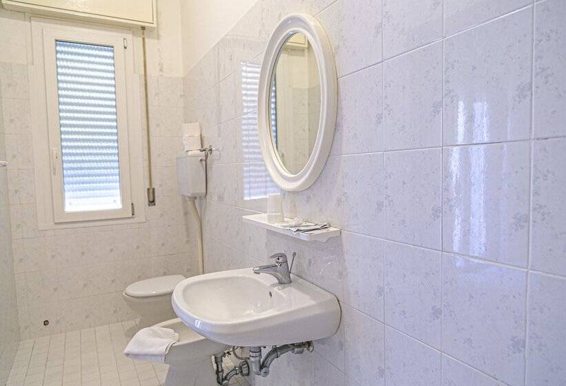 בית מלון כפרי Royal Inn