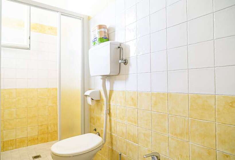 בית מלון כפרי Royal Inn