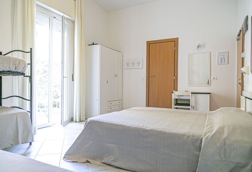 בית מלון כפרי Royal Inn