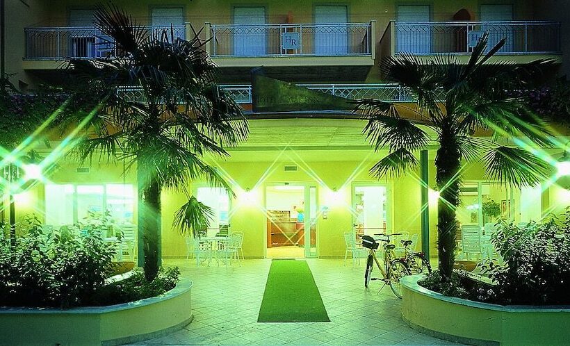 בית מלון כפרי Royal Inn