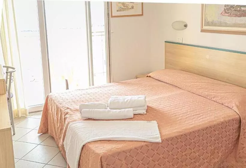 Hotelli Royal Inn