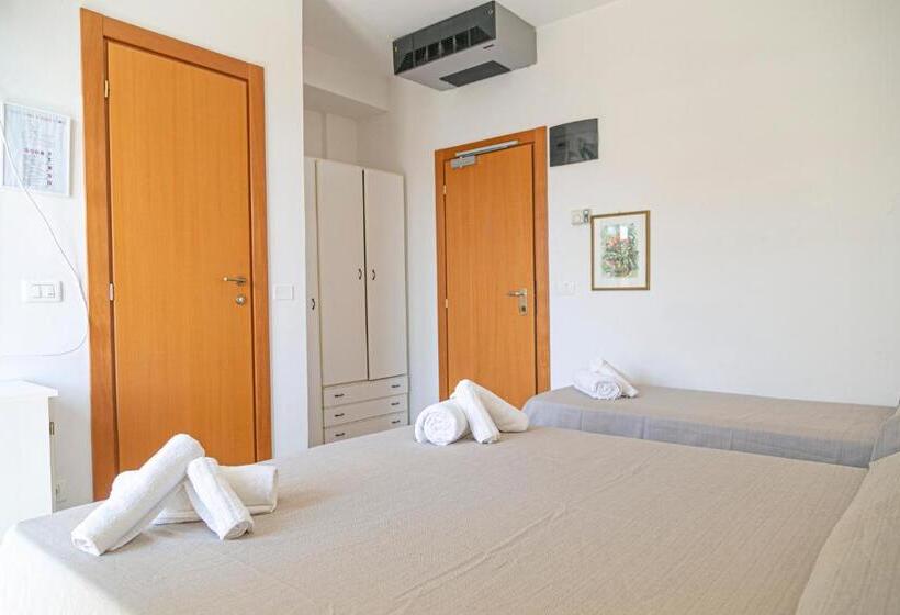 בית מלון כפרי Royal Inn