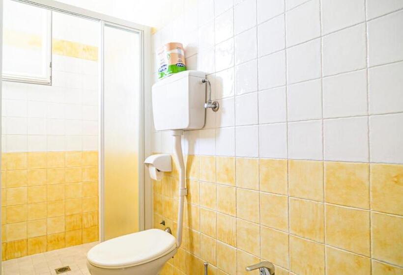 בית מלון כפרי Royal Inn