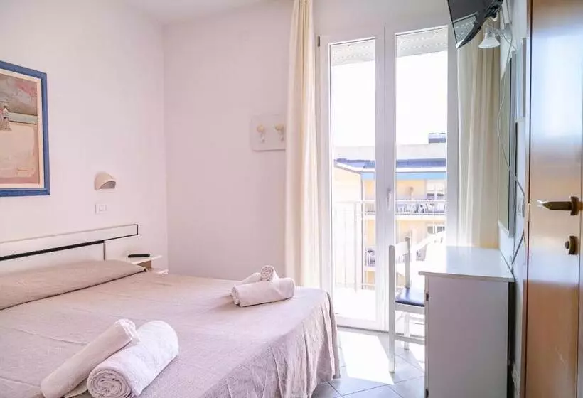 Hotelli Royal Inn