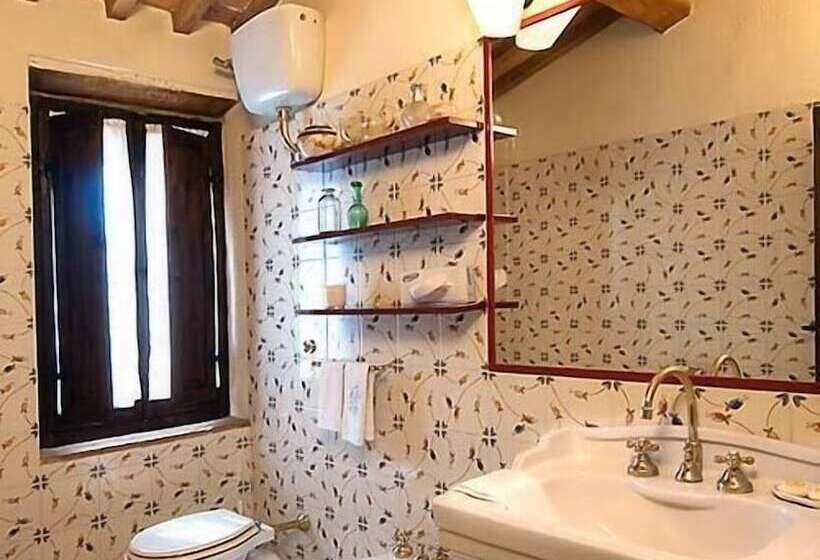 Резиденция Borgo Lucignanello Bandini