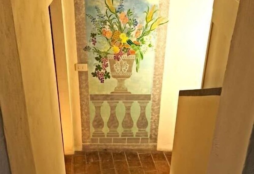 Резиденция Borgo Lucignanello Bandini