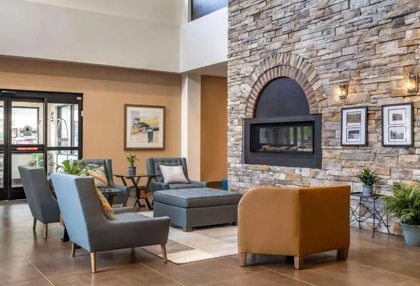 The Cranberry, Ascend Hotel Collection