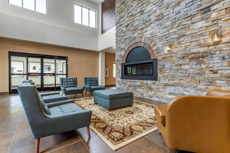 The Cranberry, Ascend Hotel Collection