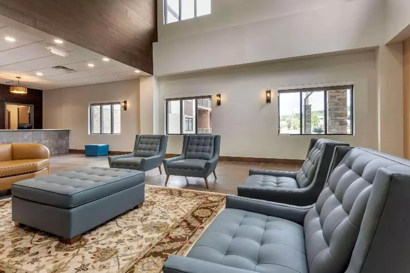 The Cranberry, Ascend Hotel Collection
