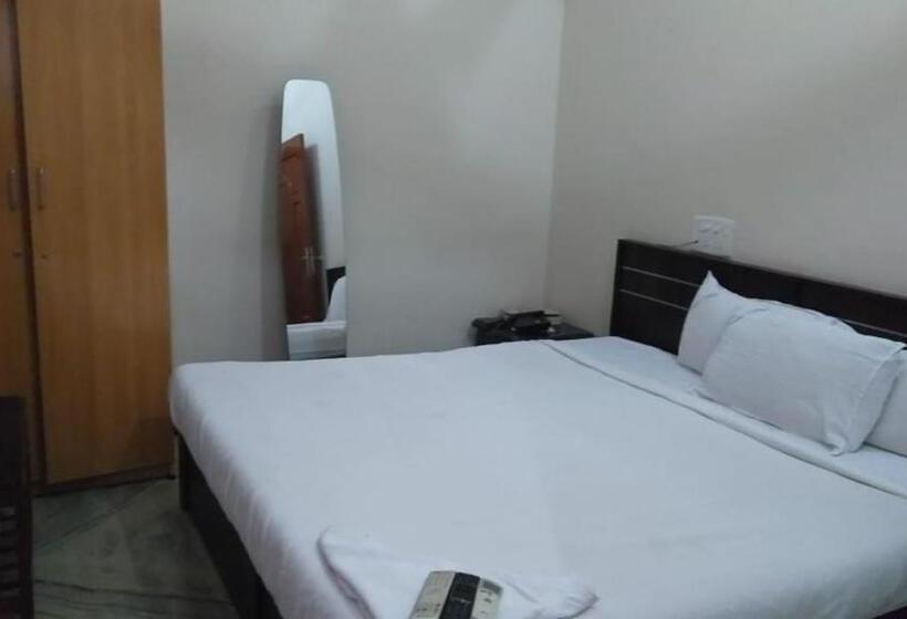 Nocleg ze śniadaniem Vaani Villa By Royal Stay