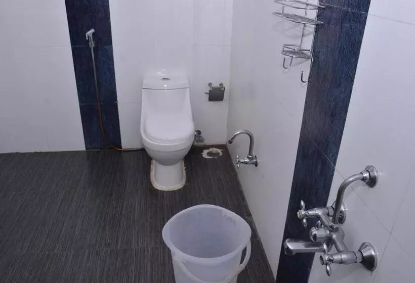 تختخواب و صبحانه Vaani Villa By Royal Stay