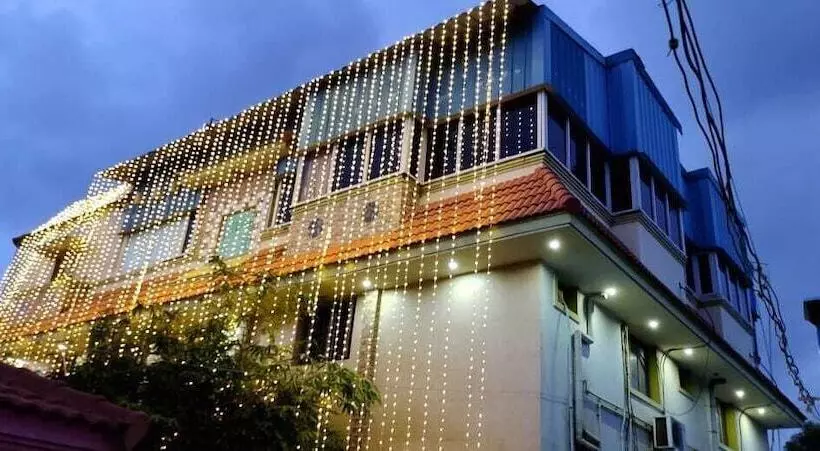 تختخواب و صبحانه Vaani Villa By Royal Stay