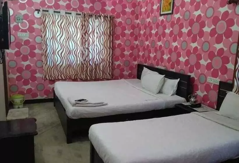 تختخواب و صبحانه Vaani Villa By Royal Stay