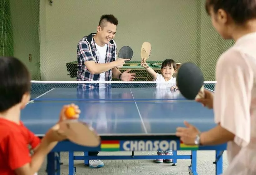 هتل Aspire Resort