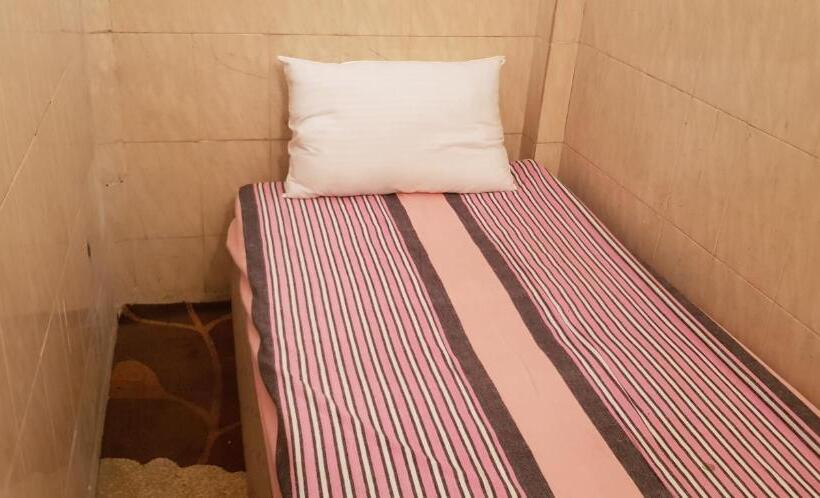 בית מלון כפרי Coldworld