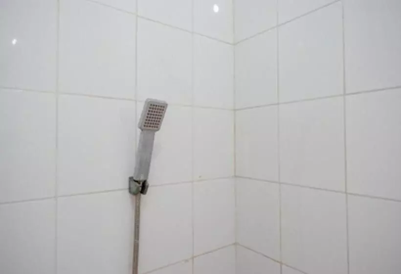 Hotelli Koolkost At Jl Unta Pandeyan Lamper Semarang