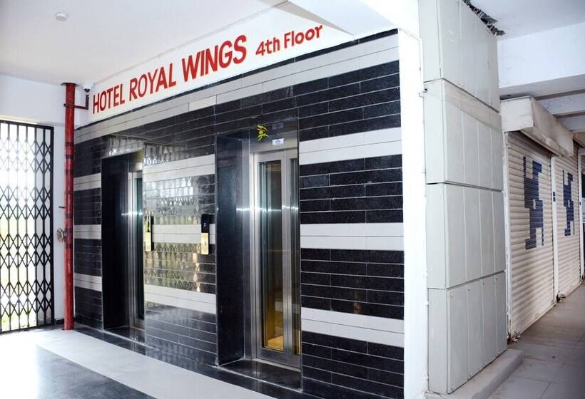 هتل Royal Wings