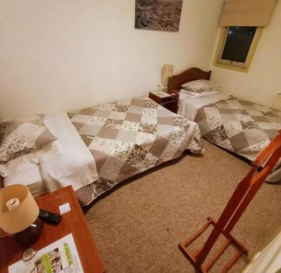 پانسیون Hostal Alcala