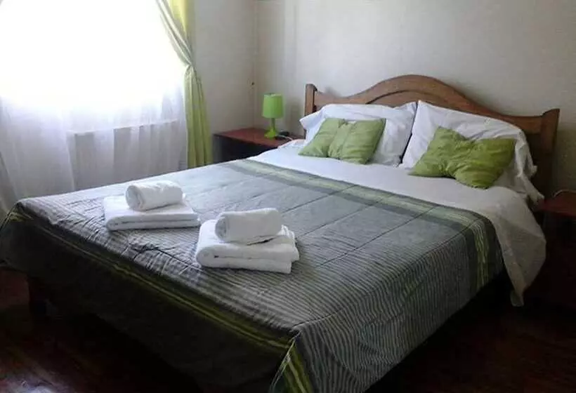 پانسیون Hostal Alcala