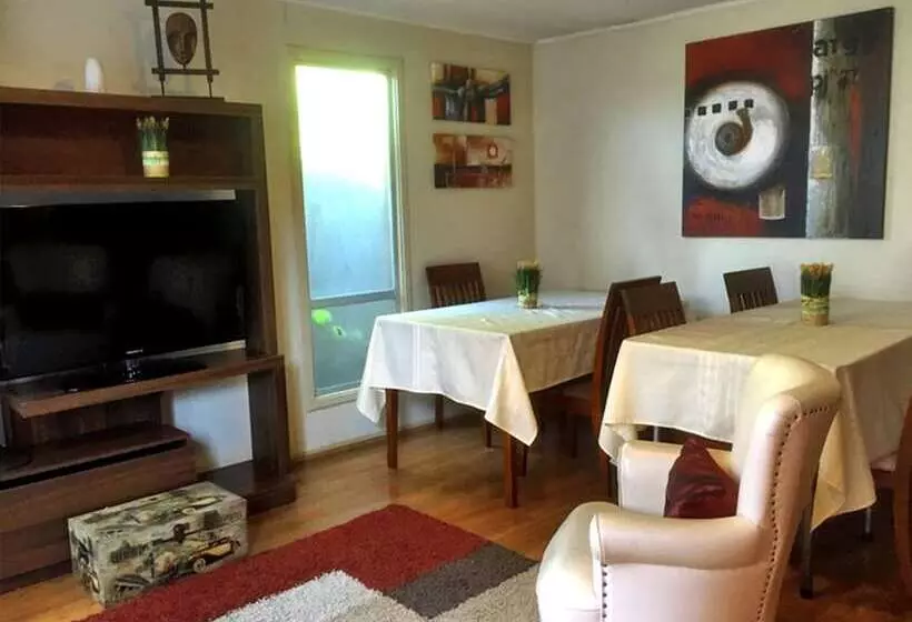 پانسیون Hostal Alcala