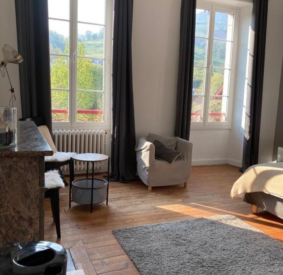 פנסיון Maison Graciateguy