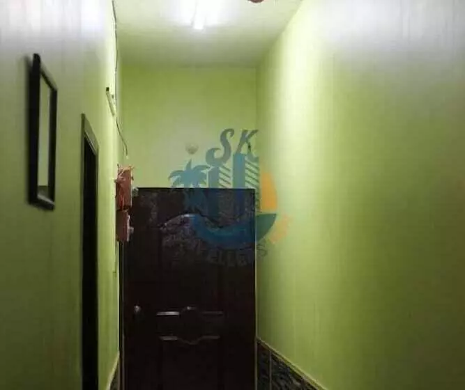 هاستل Sk Travellers  Inn