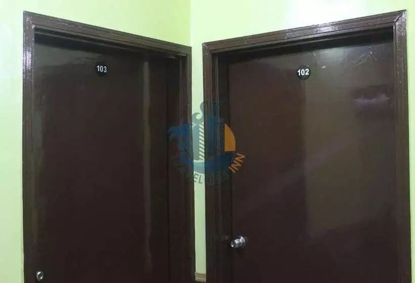 هاستل Sk Travellers  Inn