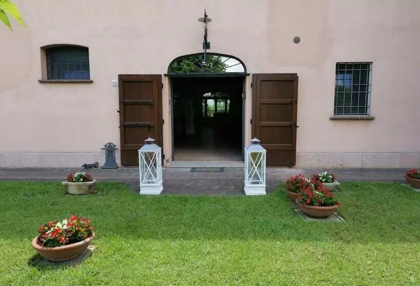 Aamiaismajoitus (B&B) Casa Flosa Room & Breakfast