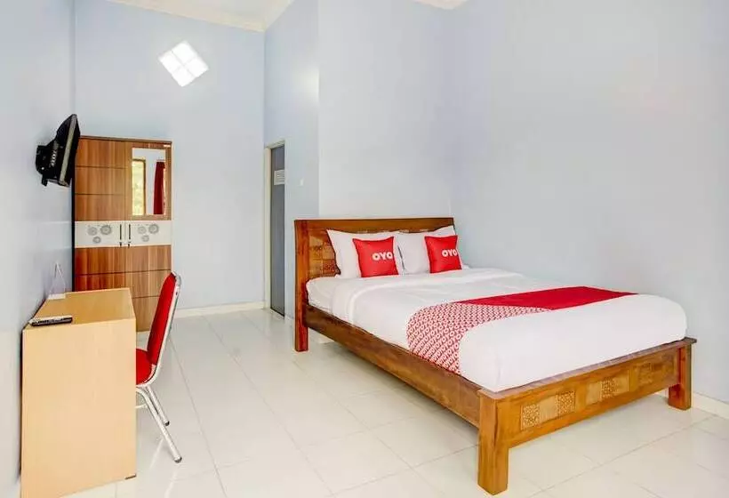 ホテル Oyo 3982 Azka Homestay Syariah