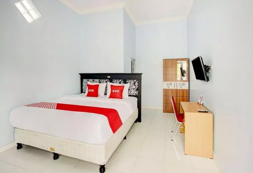 ホテル Oyo 3982 Azka Homestay Syariah