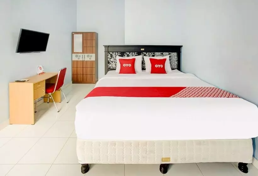 ホテル Oyo 3982 Azka Homestay Syariah