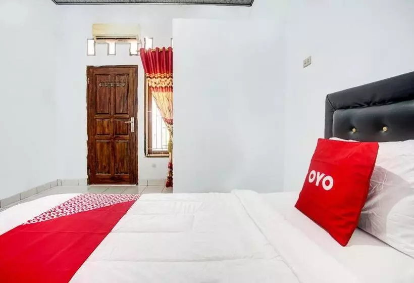 ホテル Oyo 3994 Wisma Amalia