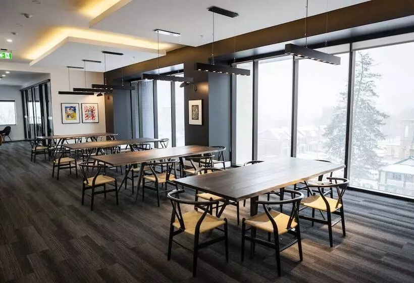 هتل The Laundry Rooms   Waterloo