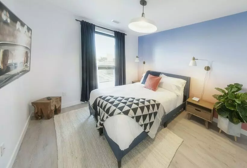 هتل The Laundry Rooms   Waterloo