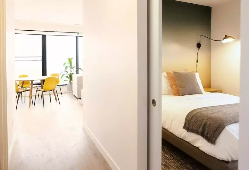 هتل The Laundry Rooms   Waterloo