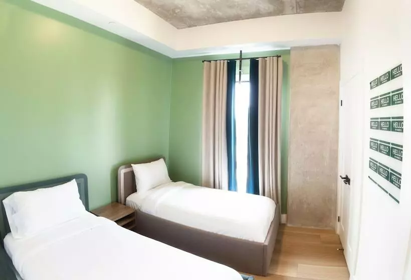 هتل The Laundry Rooms   Waterloo