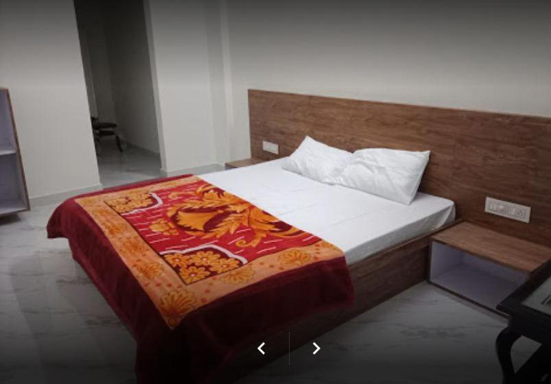 Mumal Heritage Hotel & Restaurant