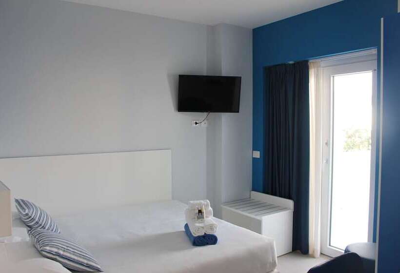 פנסיון Terrazze Naos