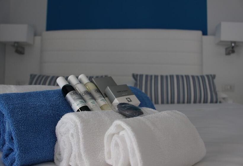 פנסיון Terrazze Naos