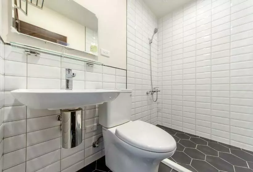 هاستل The Lin Inn