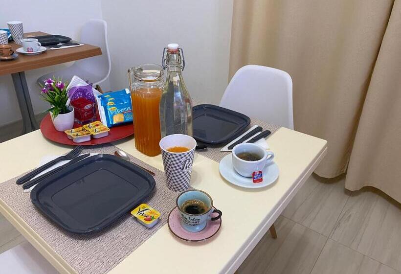 Bed and Breakfast Enjoy Happyness