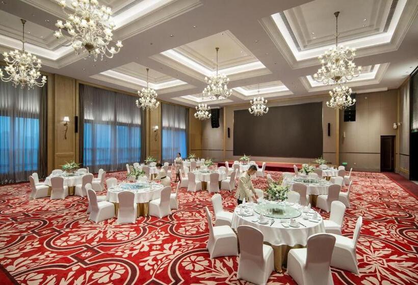 C&d Hotel,xiamen Xiang An Late Check Out & Free Welcome Snacks