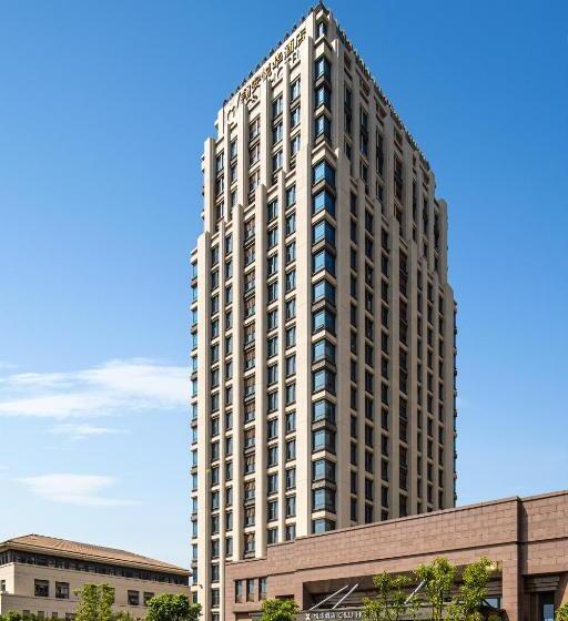 C&d Hotel,xiamen Xiang An Late Check Out & Free Welcome Snacks